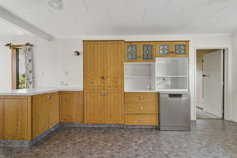 Photo of property in 11 Greenhithe Street, Waihola, Milton, 9073