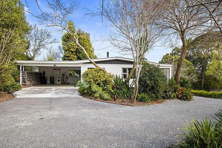 Photo of property in 290 Ostrich Road, Patumahoe, Pukekohe, 2679