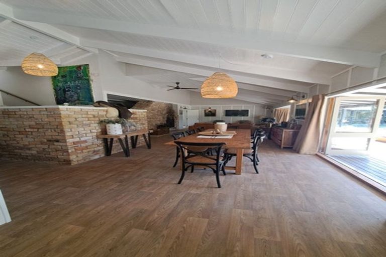 Photo of property in 18 Clark Road, Karaka, Papakura, 2580