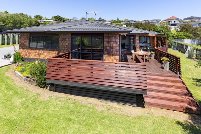 Photo of property in 9 Northvale Place, Pukekohe, 2120