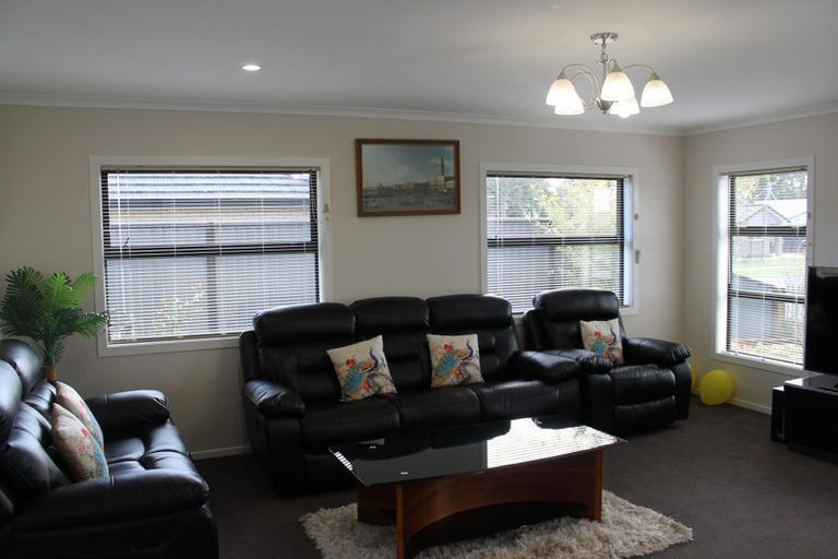 Photo of property in 25 Stan Heather Drive, Glenview, Hamilton, 3206