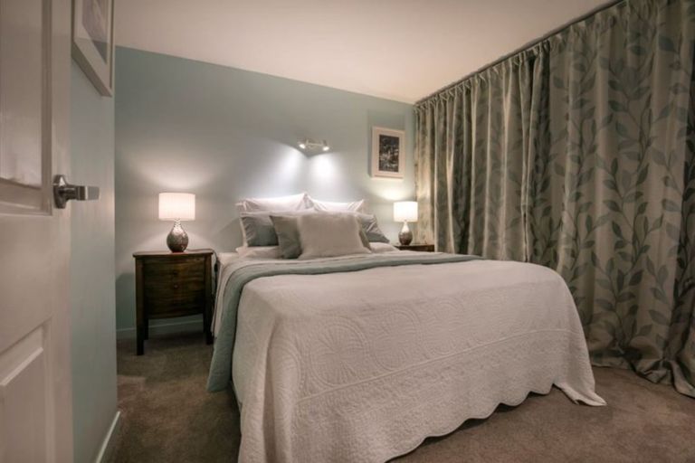 Photo of property in 91 Princes Street, Northcote Point, Auckland, 0627