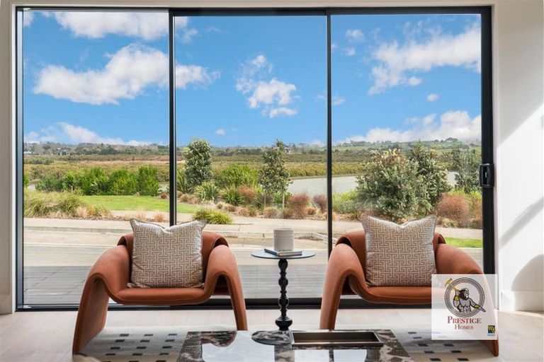 Photo of property in 26 Evergreen Parade, Rosehill, 2113