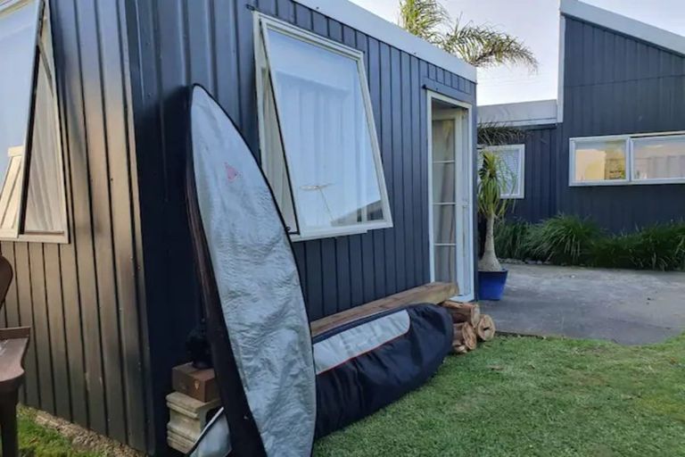 Photo of property in 83b Ngamotu Road, Spotswood, New Plymouth, 4310