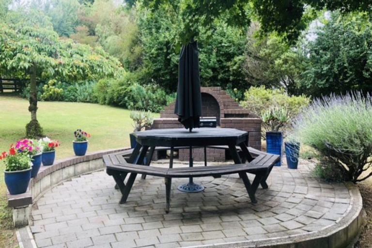 Photo of property in 7 Henderson Street, Otane, 4202