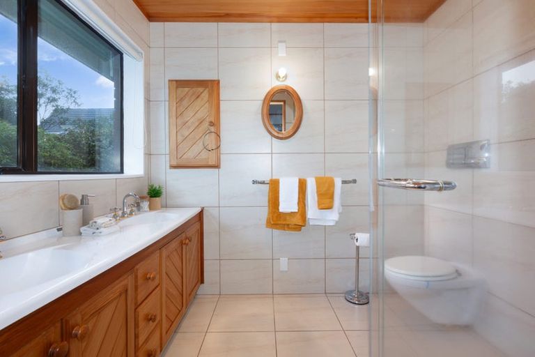 Photo of property in 45a Simla Crescent, Khandallah, Wellington, 6035