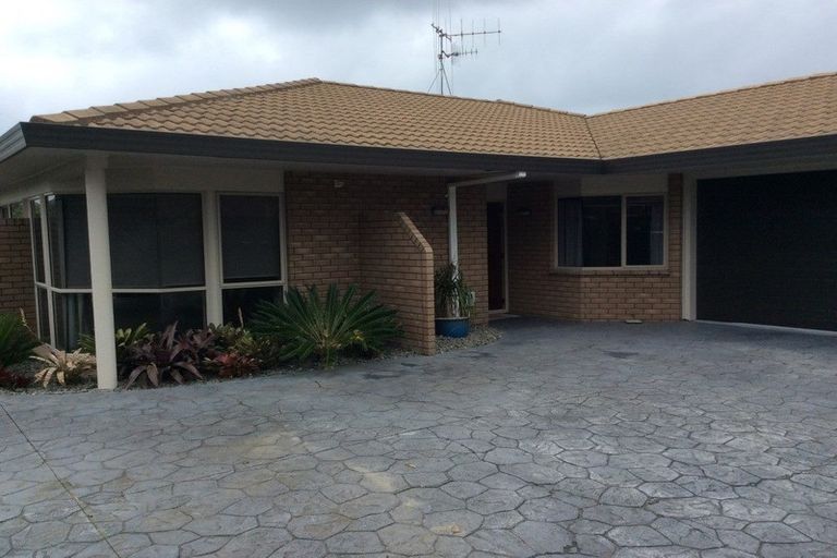 Photo of property in 45 Bayfair Drive, Mount Maunganui, 3116