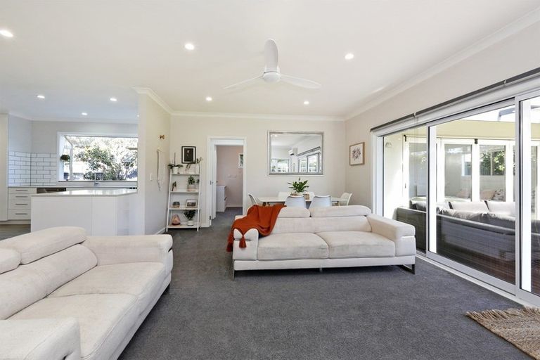 Photo of property in 78 Avondale Road, Taradale, Napier, 4112