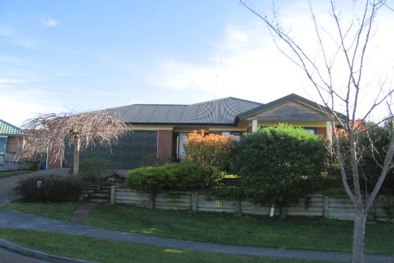 Photo of property in 8 Glenburn Place, Nawton, Hamilton, 3200