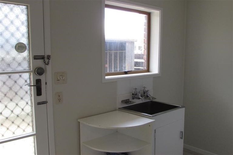 Photo of property in 35a/1 Coniston Avenue, Te Atatu South, Auckland, 0610