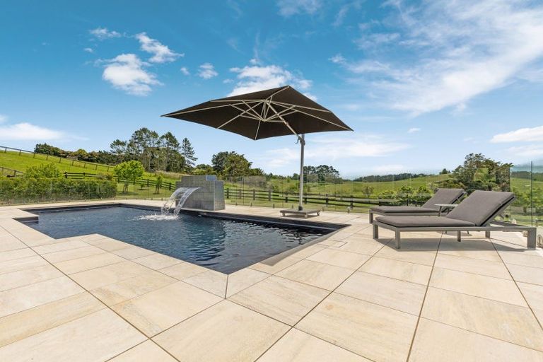 Photo of property in 280 Hunter Road, Patumahoe, Pukekohe, 2679