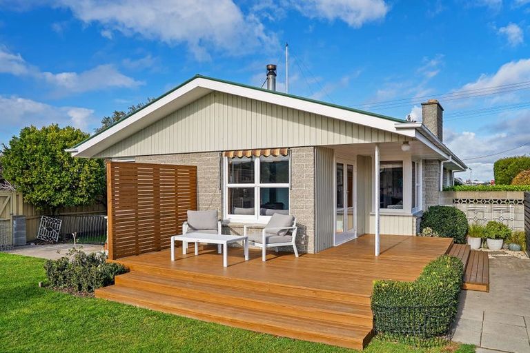 Photo of property in 17 Courage Road, Amberley, 7410