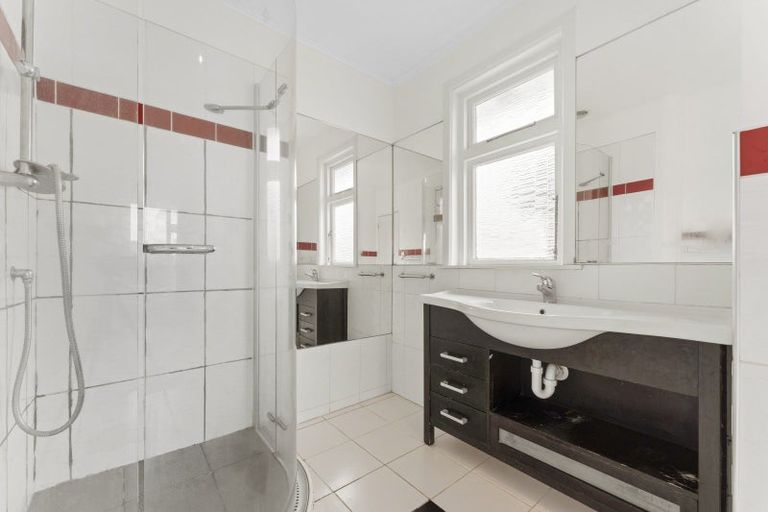 Photo of property in 14 Hannan Street, Levin, 5510