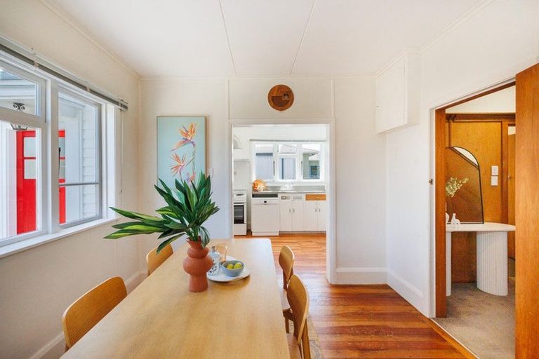 Photo of property in 39 Monrad Street, Highbury, Palmerston North, 4412