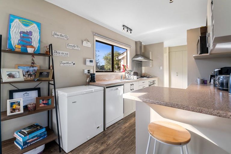 Photo of property in 6 Puriri Crescent, Hillcrest, Rotorua, 3015