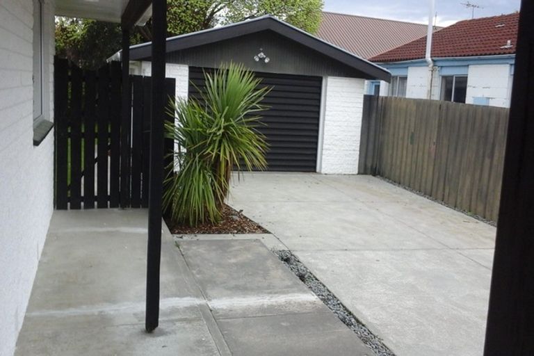 Photo of property in 229 Queenspark Drive, Parklands, Christchurch, 8083