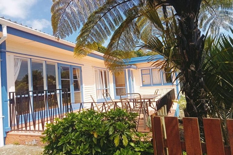 Photo of property in 2 Somme Road, Silverstream, Upper Hutt, 5019