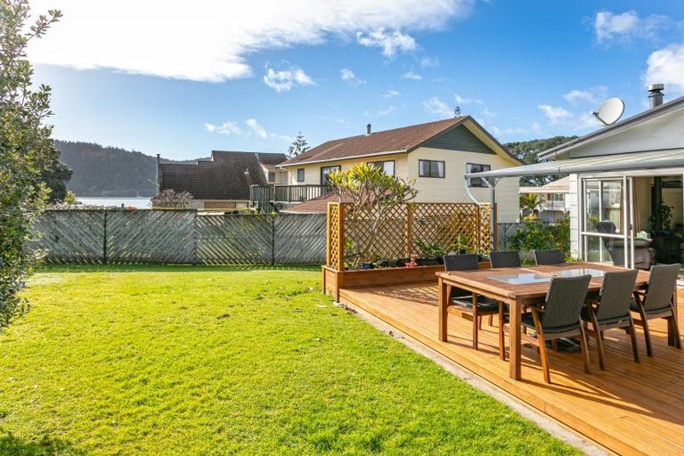Photo of property in 102 Awarua Place, Whangamata, 3620