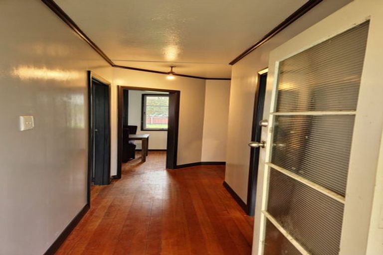 Photo of property in 11 Terrace Street, Marton, 4710