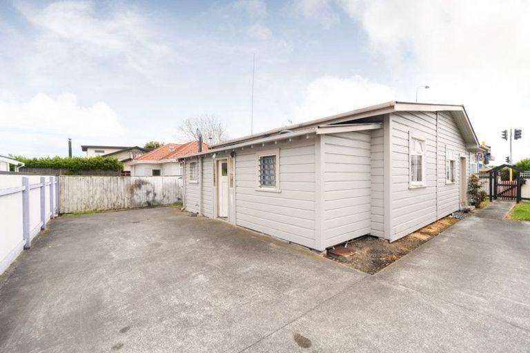 Photo of property in 26 Vogel Street, Roslyn, Palmerston North, 4414