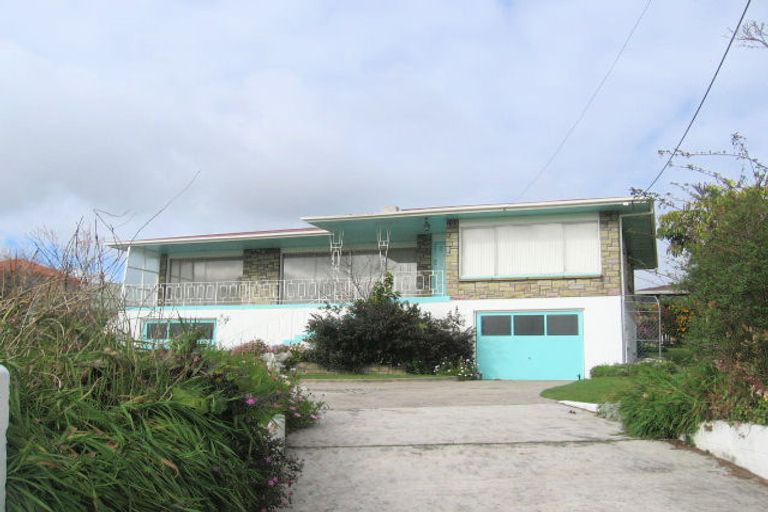 Photo of property in 238 Ngatai Road, Otumoetai, Tauranga, 3110