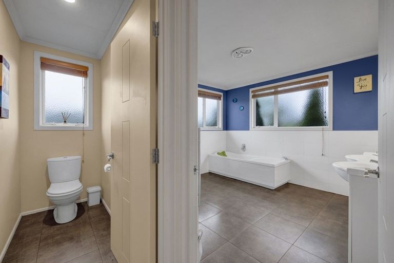 Photo of property in 30 Oberon Street, Stratford, 4332