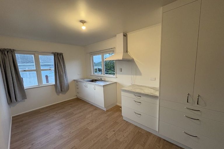 Photo of property in 14 Kea Street, Stoke, Nelson, 7011