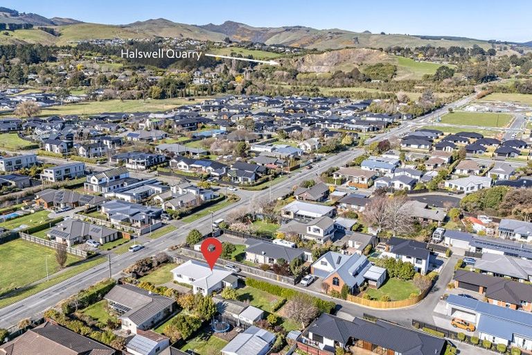 Photo of property in 68 Kennedys Bush Road, Halswell, Christchurch, 8025