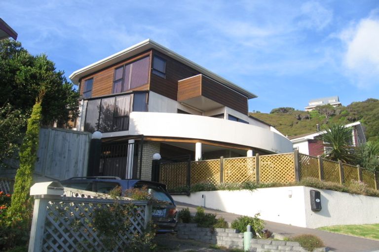 Photo of property in 27 Leeward Drive, Whitby, Porirua, 5024