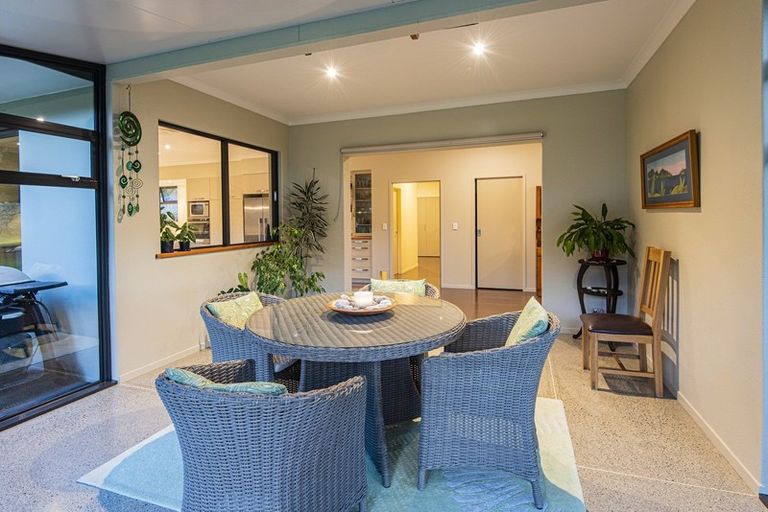 Photo of property in 58 Forest View Road, Te Kamo, Kamo, 0185