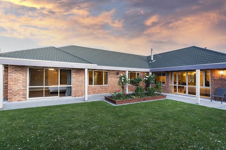 Photo of property in 2 Calypso Place, Spencerville, Christchurch, 8083