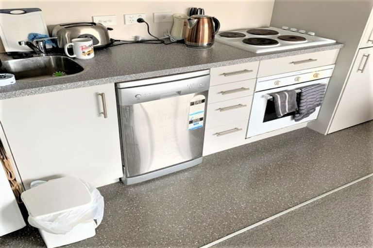 Photo of property in The Peak Apartments, 1006/170 Taranaki Street, Te Aro, Wellington, 6011