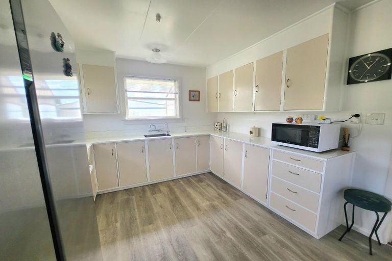 Photo of property in 22 Sandringham Street, Oamaru North, Oamaru, 9400