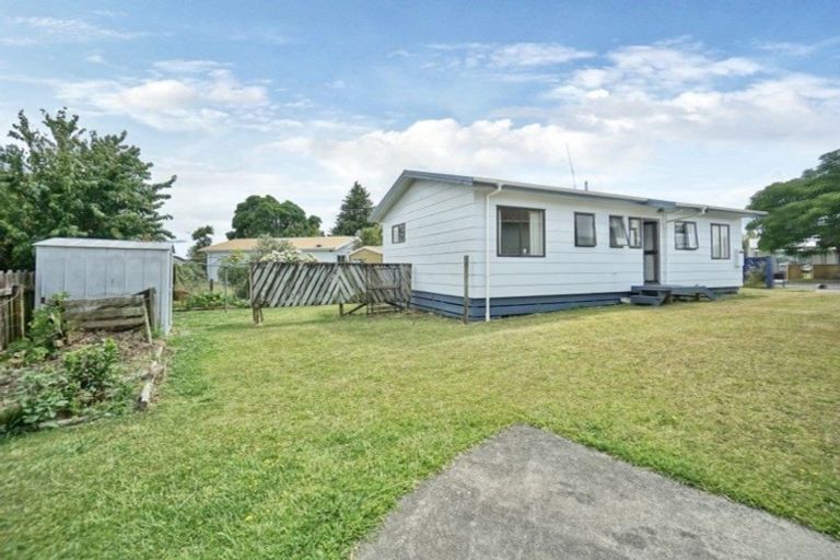 Photo of property in 3 Nettlingham Place, Te Puke, 3119