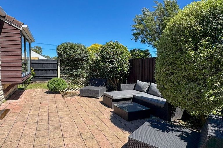 Photo of property in 1/14 Croziers Road, St Albans, Christchurch, 8052