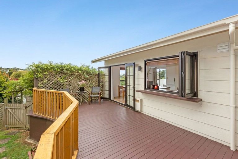Photo of property in 16 Transom Close, Whitby, Porirua, 5024