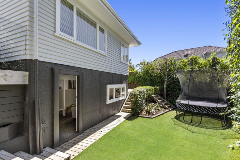 Photo of property in 30 Saint Leonards Road, Devonport, Auckland, 0624