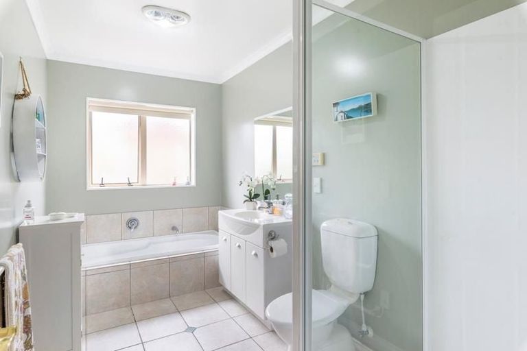 Photo of property in 177 Langdale Avenue, Paraparaumu, 5032