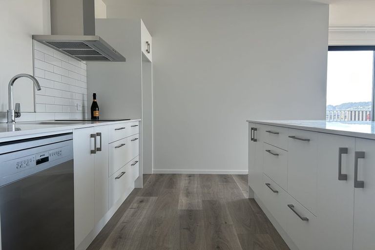 Photo of property in 304/2u Onepu Road, Kilbirnie, Wellington, 6022