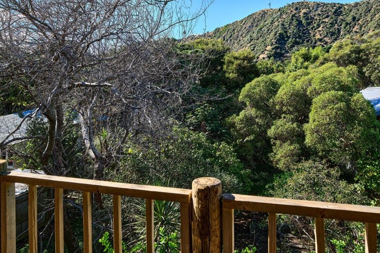 Photo of property in 21 Wellington Road, Paekakariki, 5034