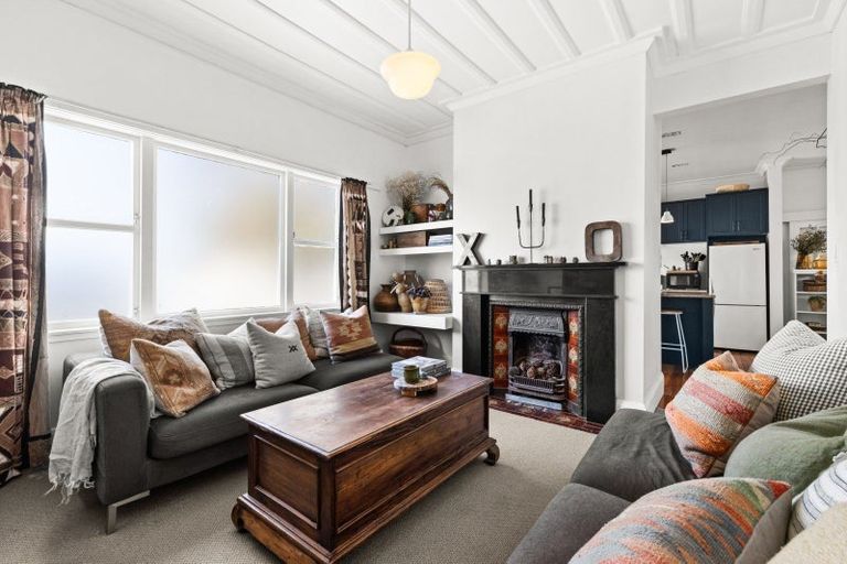 Photo of property in 2 Ashridge Road, Napier South, Napier, 4110