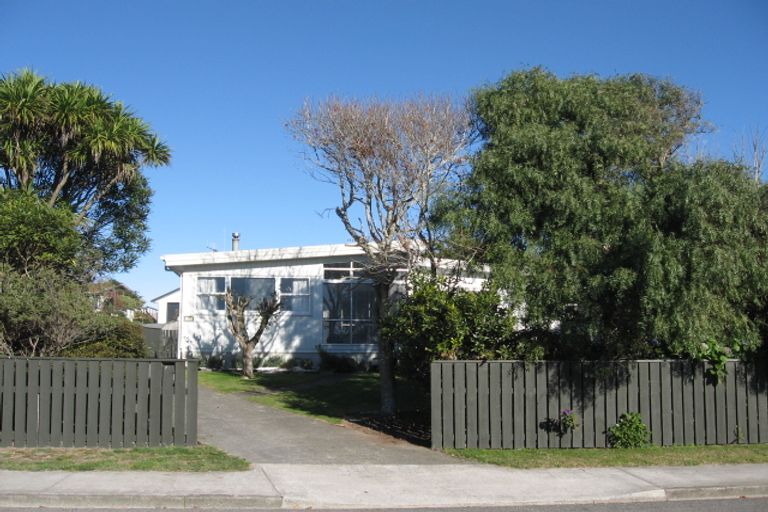 Photo of property in 81 Lupin Road, Otaki, 5512