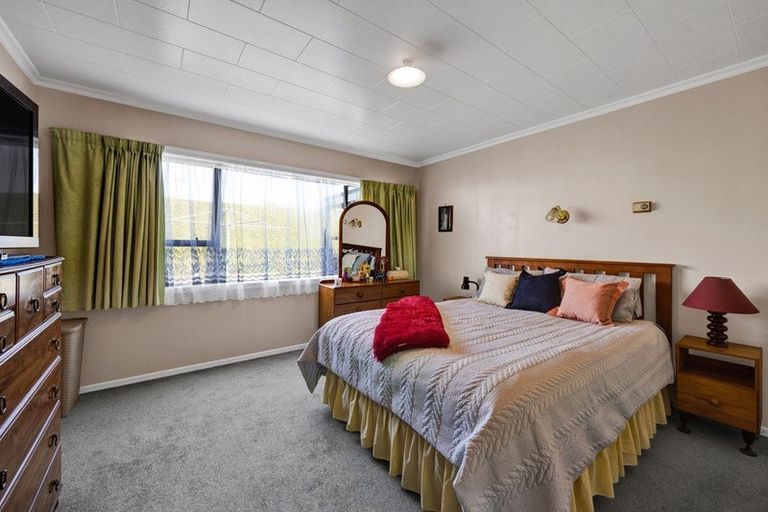 Photo of property in 31 Kamahi Avenue, Hawera, 4610