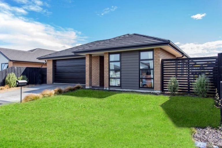 Photo of property in 16 Lydiard Drive, Rolleston, 7615