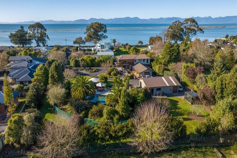 Photo of property in 47 Motueka Quay, Motueka, 7120