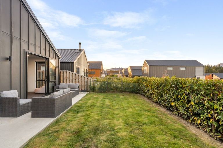 Photo of property in Northlake, 25 Cairnmuir Street, Wanaka, 9305