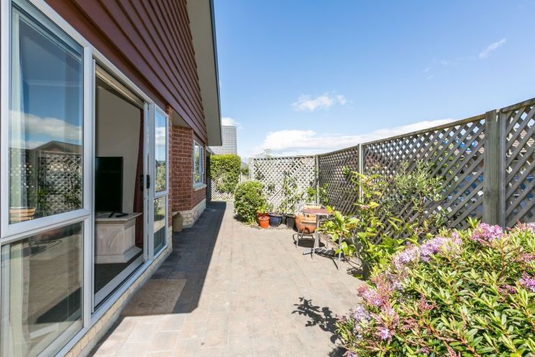 Photo of property in Parkvale Estate, 14/14 Howard Street, Parkvale, Hastings, 4122