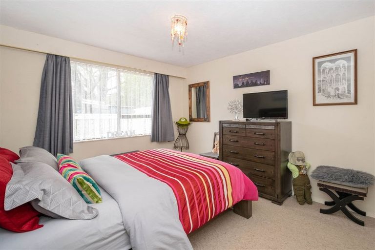 Photo of property in 2/14 Carvell Street, Blenheim, 7201