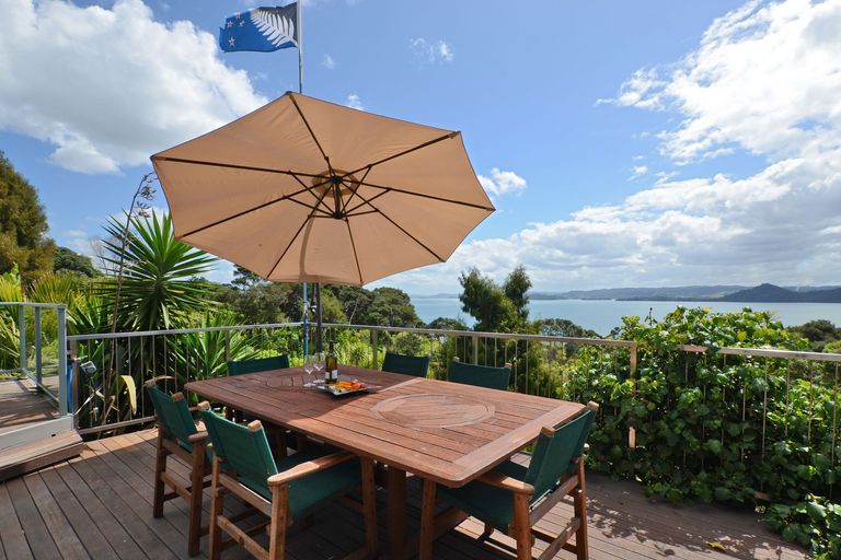 Photo of property in 46 Reotahi Road, Whangarei Heads, Whangarei, 0174