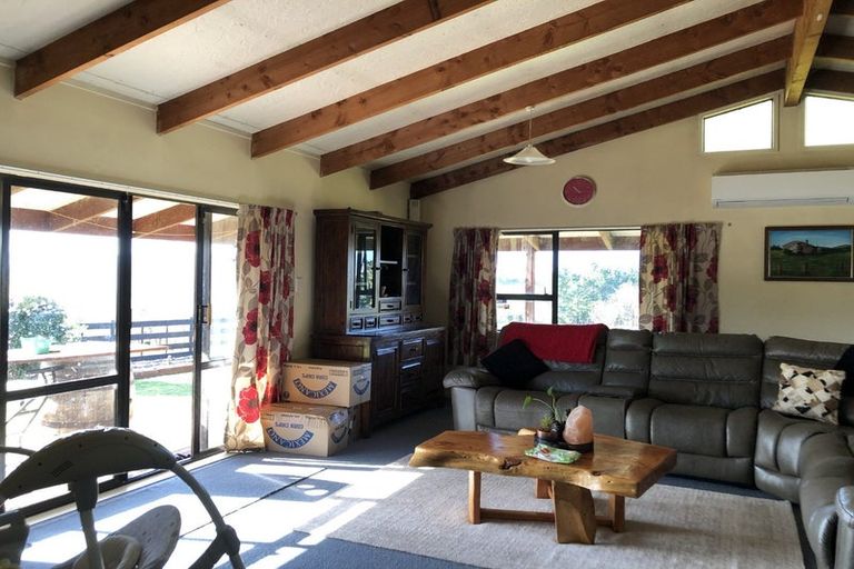 Photo of property in 17 Hokio Sand Road, Hokio Beach, Levin, 5571